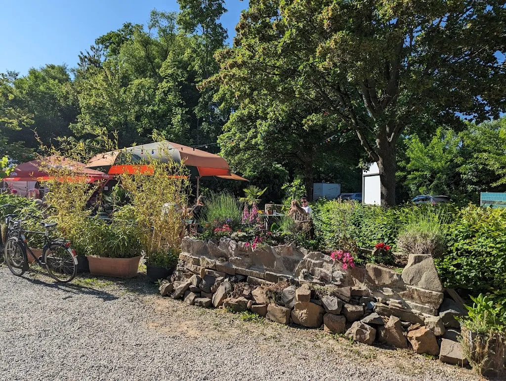 Biergarten an der alten Schule_Jülich_slider_image_3