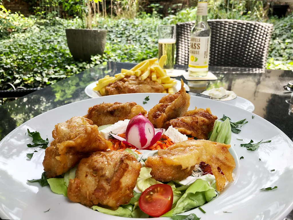 Fischgaststätte Bremerhaven, traditioneller Backfisch seit 1964 - Inhaber A.Rrustemi_Jülich_slider_image_2