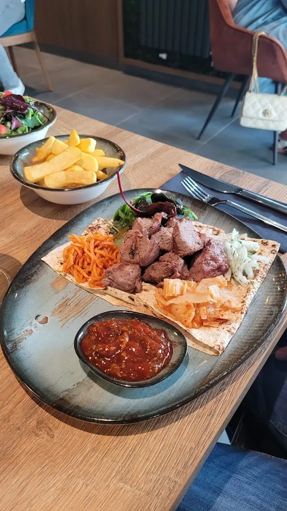 hans holzschuh_Salda Restaurant_Linnich_recensione