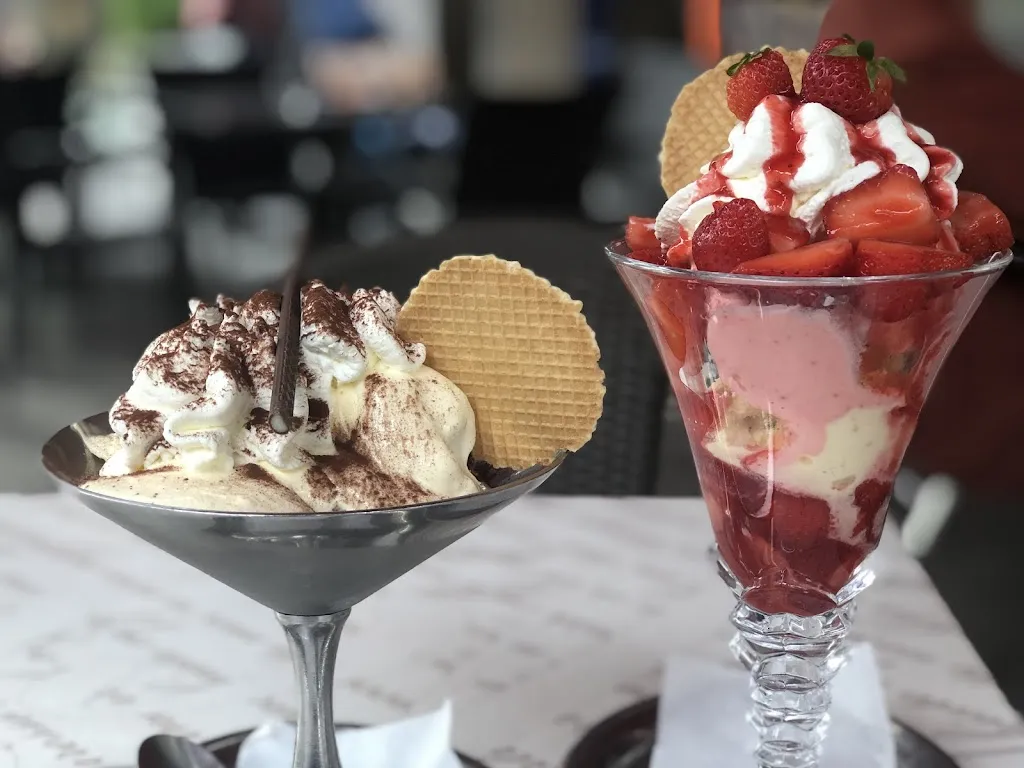 Ice Café Valentino_Jülich_slider_image_2