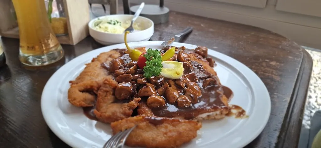 Wisseler Schnitzelhäuschen_Kalkar_slider_image_3