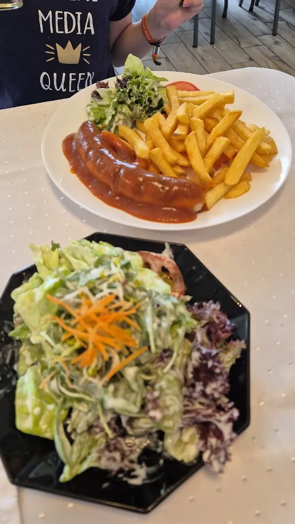 Gaststätte Perau_Kalkar_slider_image_3