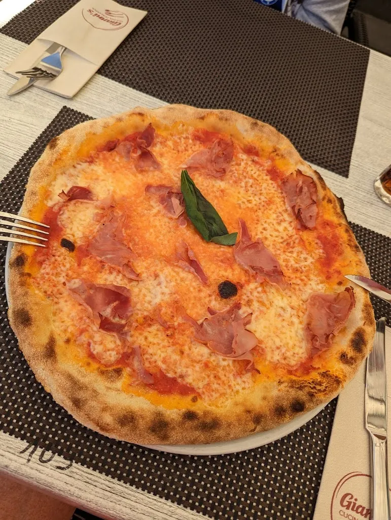 Menu_GIANNI´S | Restaurant & Pizzeria_Kalkar_image_7