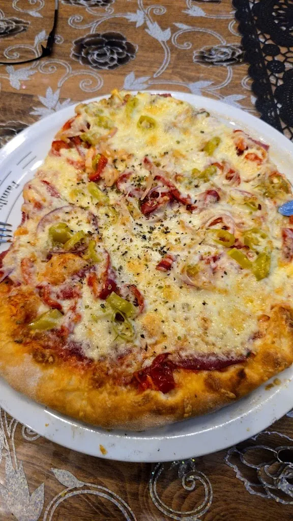 Menu_Pizzeria La Roma_Kalkar_image_8