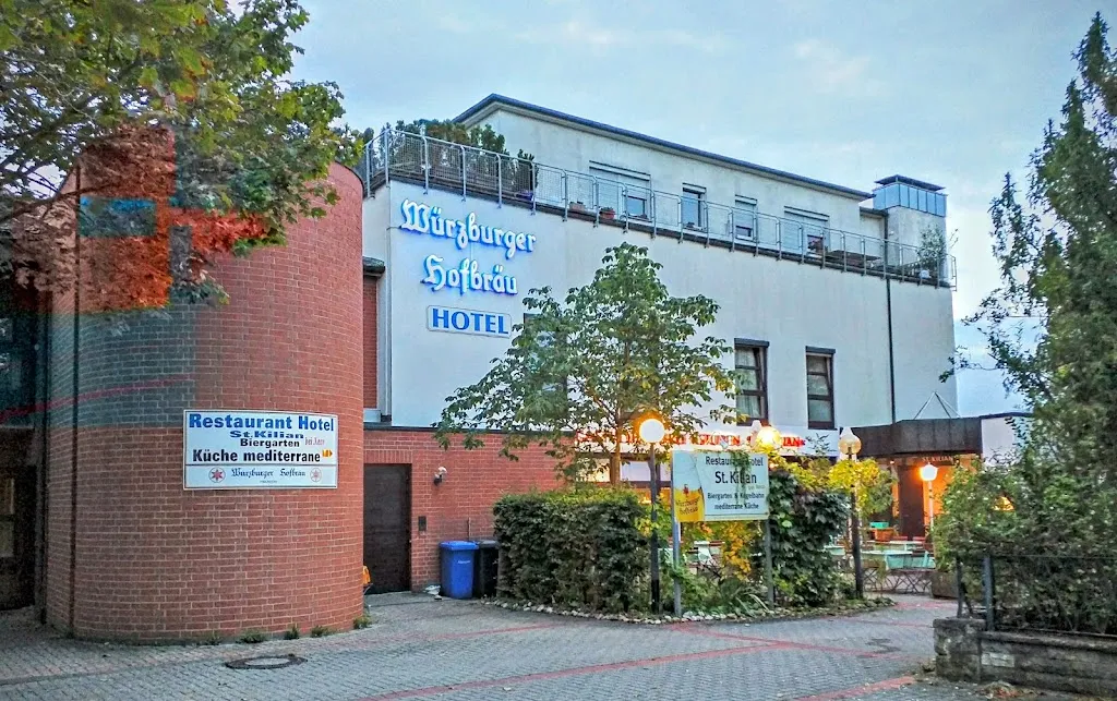 Restaurant - Hotel St. Kilian bei Neco restaurant in Gerbrunn