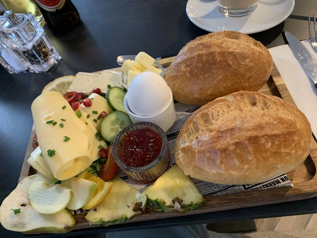 Café Lin_Kall_slider_image_3