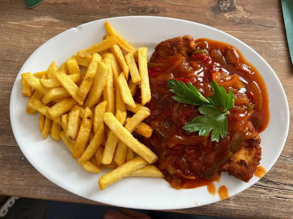 Nicklas Stricker_Haus Broicherdorf_Kaarst_review