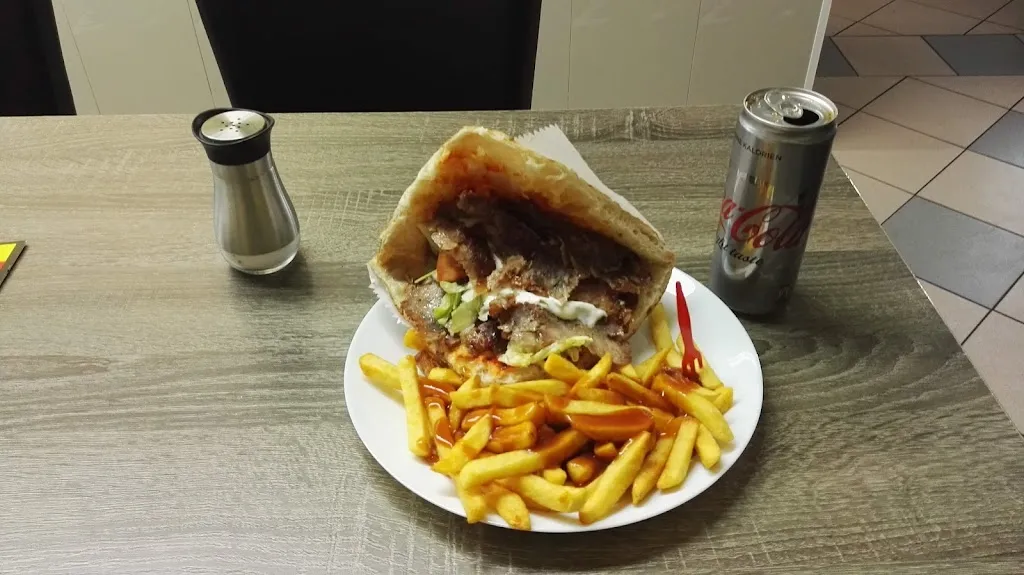 Menu_Pizzeria und Dönerhaus Akin_Kaarst_immagine_8