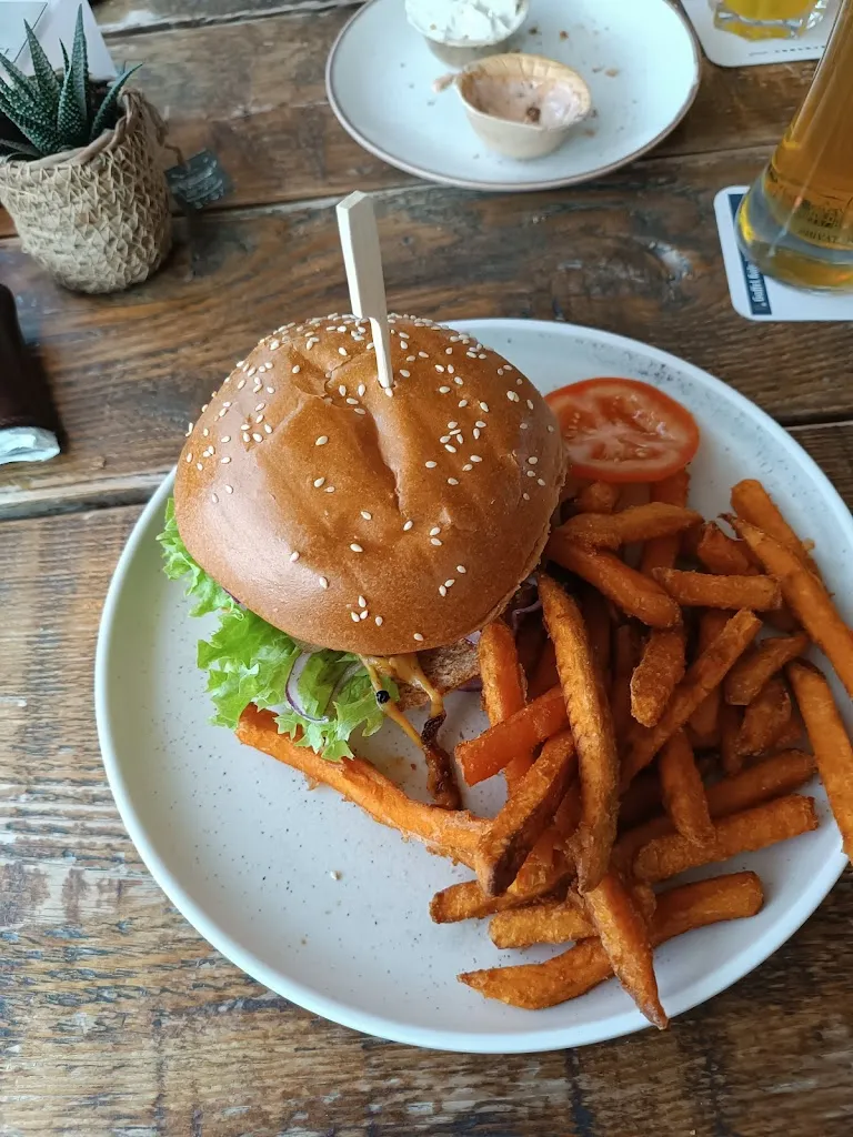 Menu_Henry's Sandbar & Restaurant_Kerpen_image_6