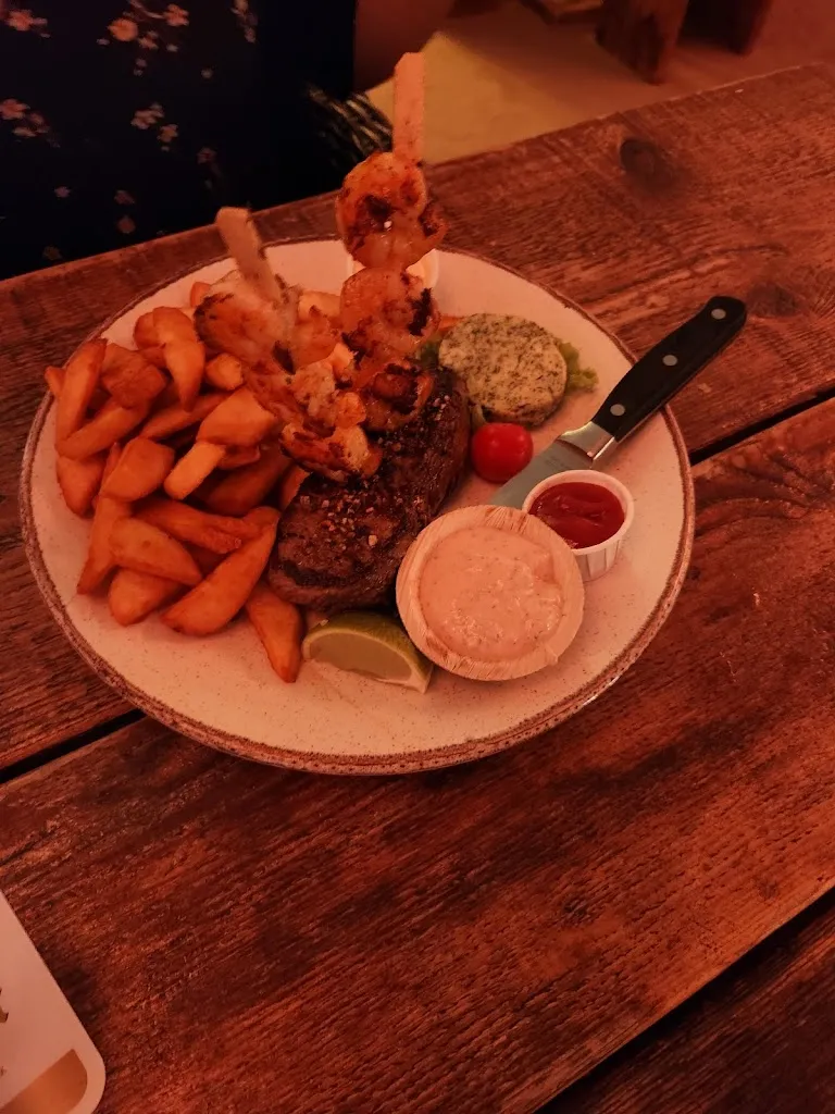 Menu_Henry's Sandbar & Restaurant_Kerpen_image_9