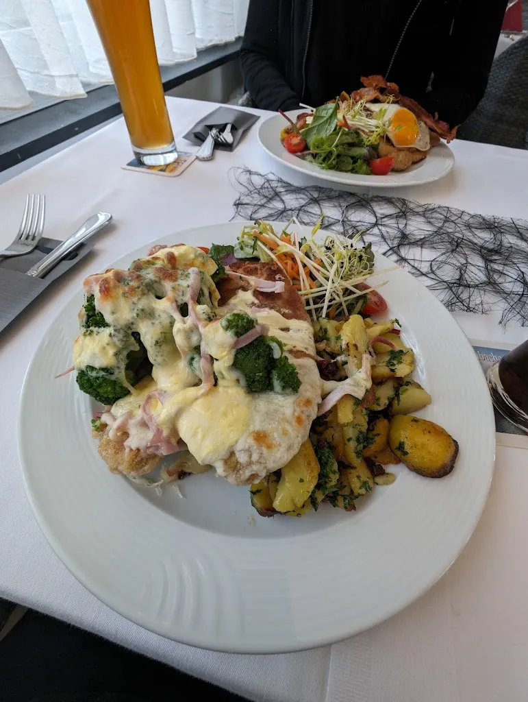 Clubhaus_Kamen_slider_image_3