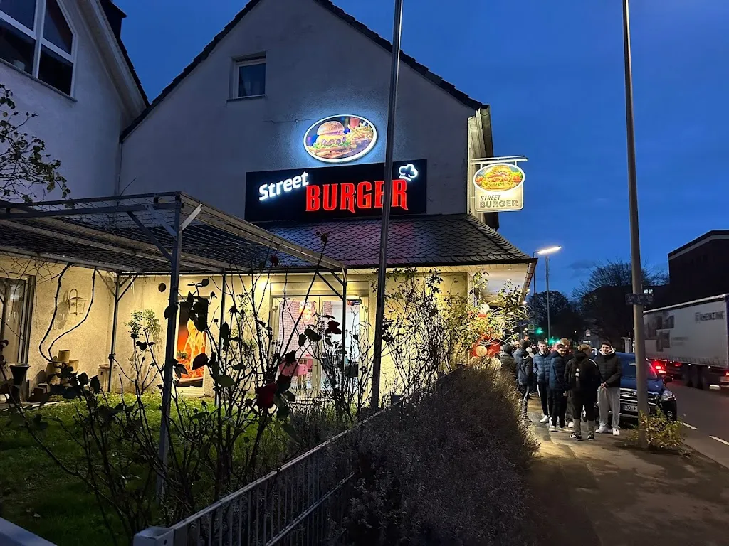 Street Burger Kamen restaurant in Kamen
