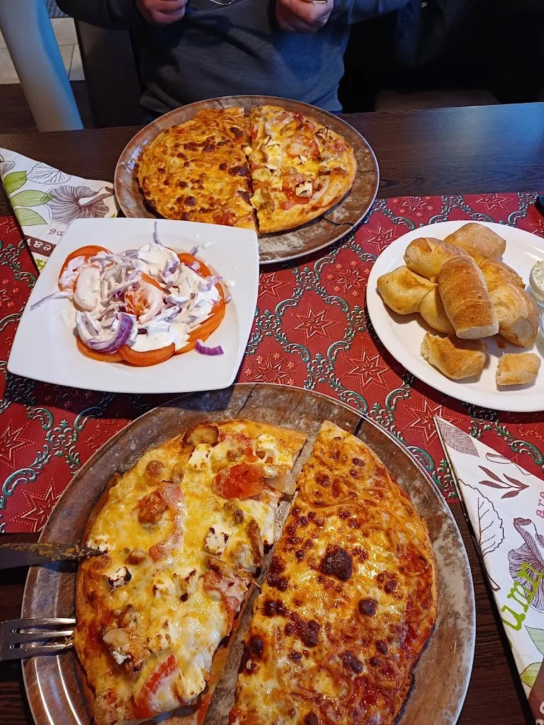 Pizzeria Pinocchio - Kamen_Kamen_slider_image_3