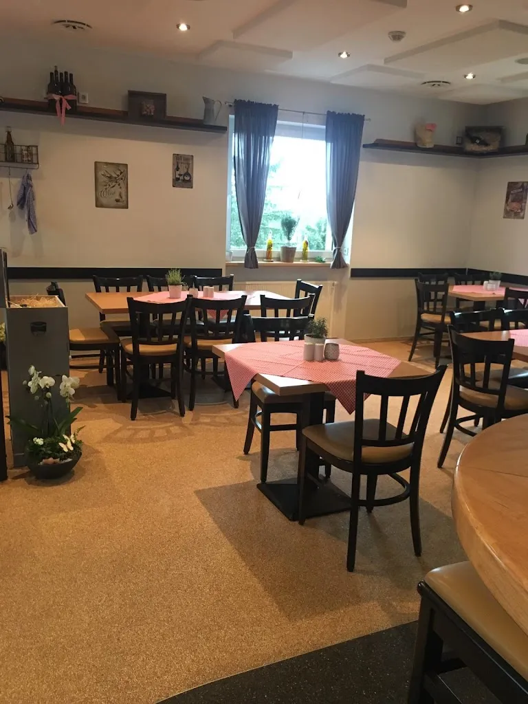 Trattoria Tornado_Kierspe_slider_image_1