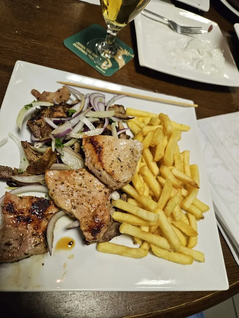 Fanis Taverne_Kamp-Lintfort_slider_image_2