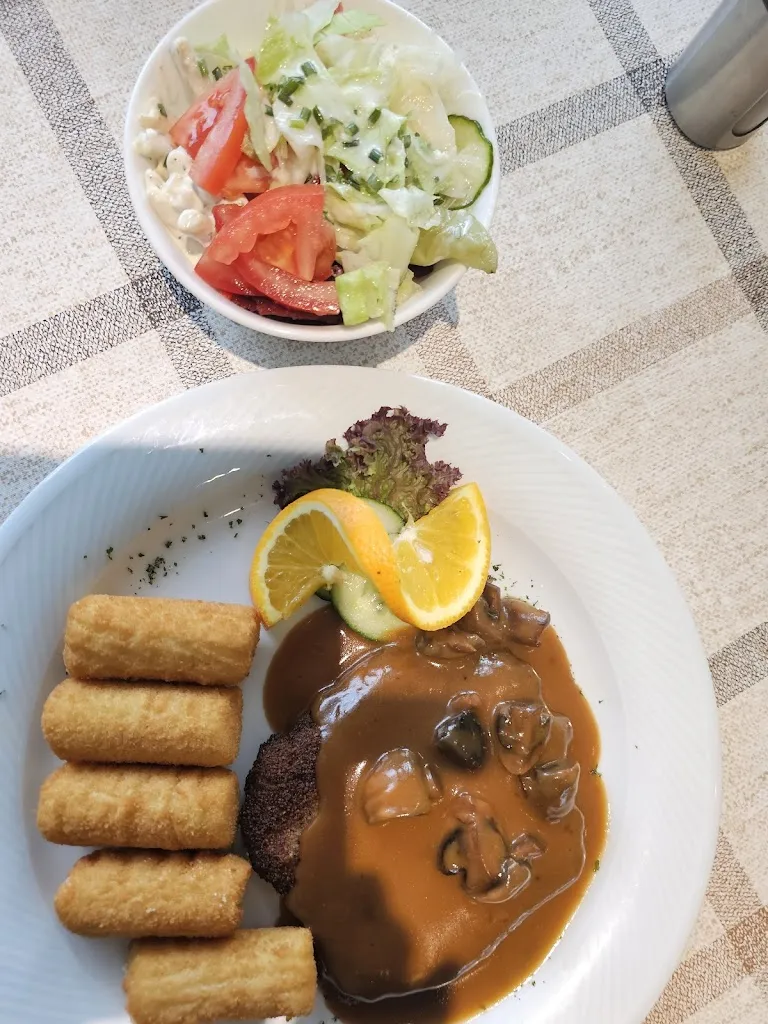 Hans-Rudolf Thomsen_Zum Tonkrug- Gaststätte und Biergarten_Kamp-Lintfort_review