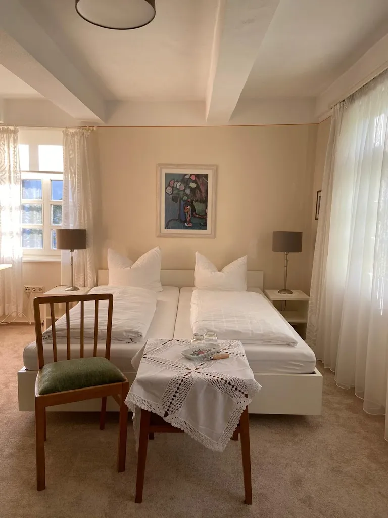 Gasthof Zu den Linden restaurant in Kirchhundem