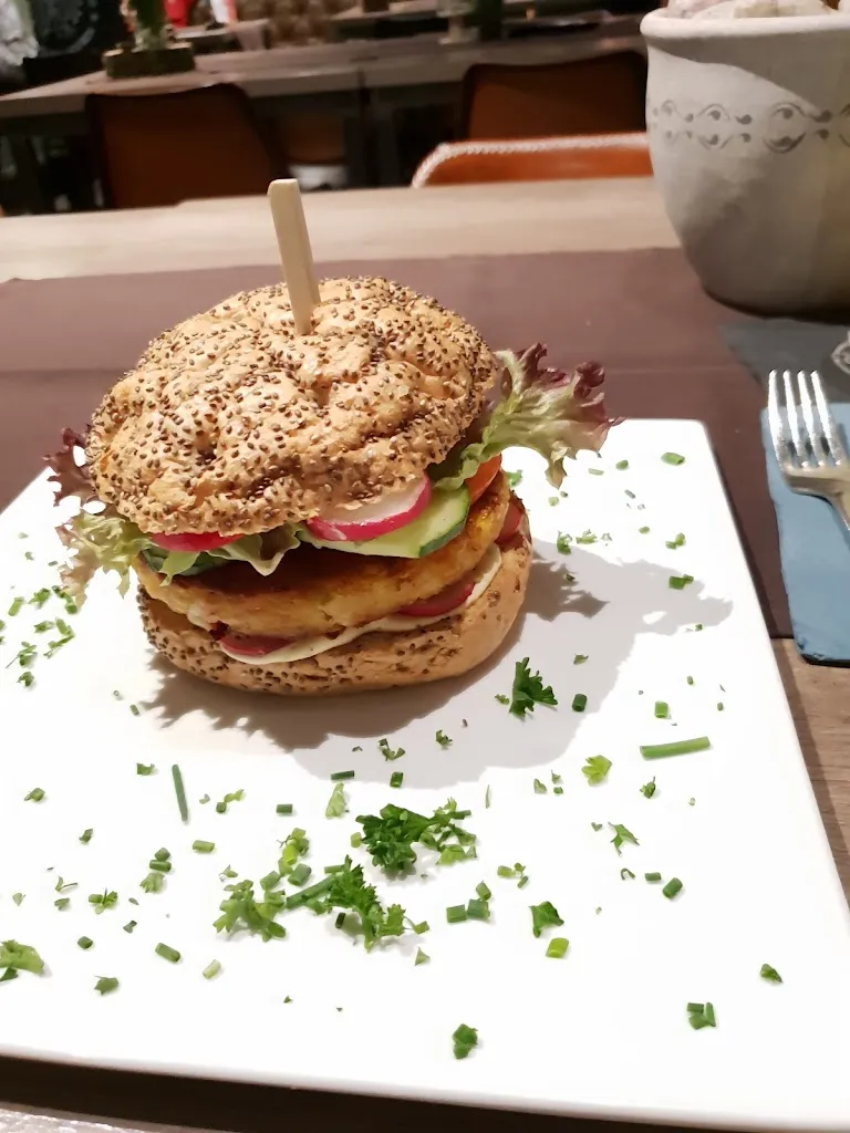 Menu_Needles and pins_Lennestadt_image_6