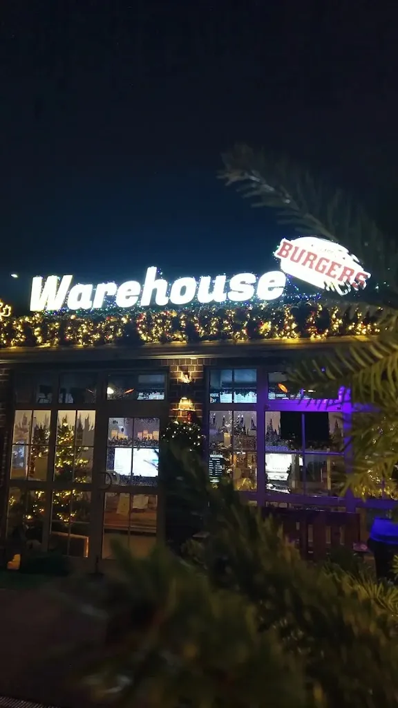 Warehouse Burgers_Reken_slider_image_1