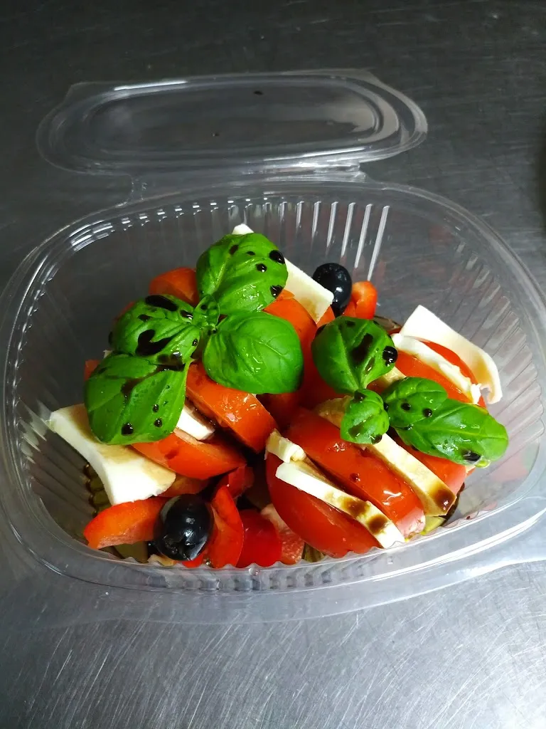 Pelüt Pizza Liefer-& Partyservice_Georgensgmünd_slider_image_3