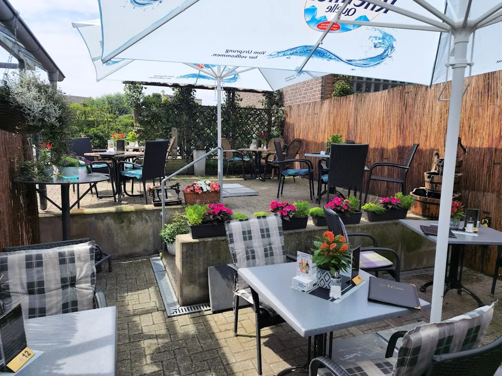 Antik-Cafe Inh. Amir Motififar_Kevelaer_slider_image_1