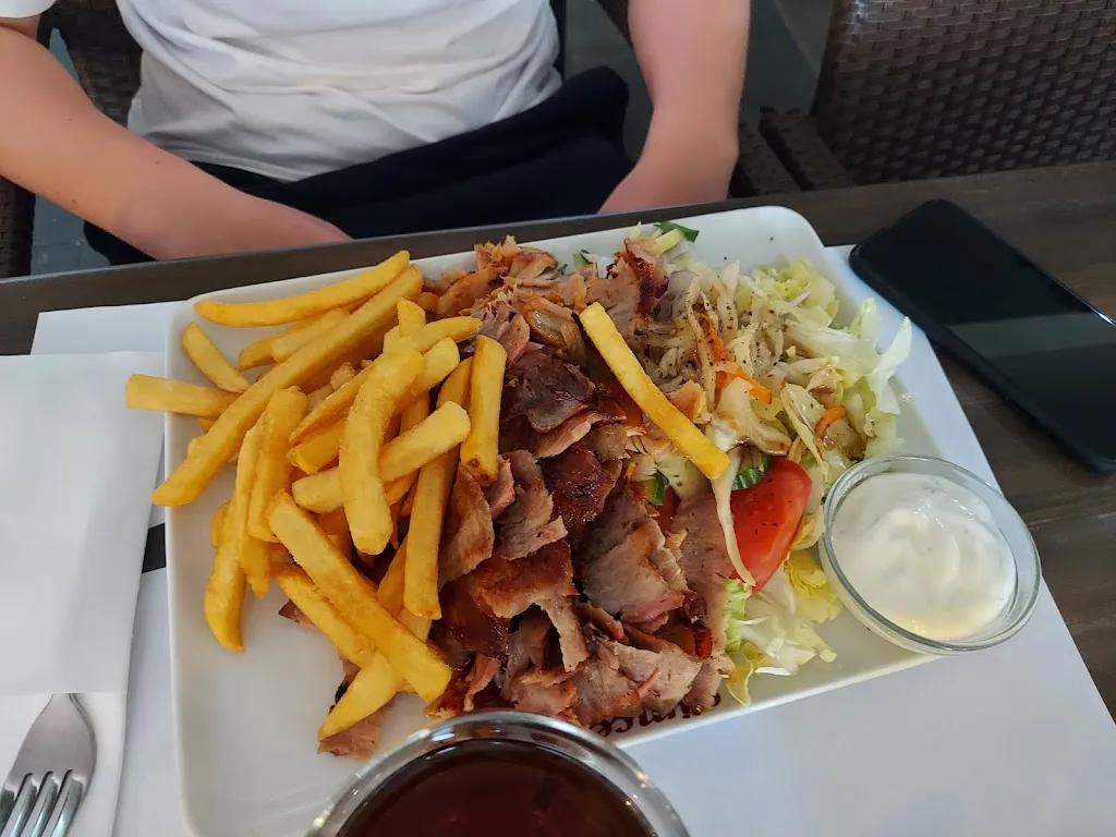 Menu_ÇÖMÇE Holzkohle Restaurant Kleve_Kleve_immagine_4