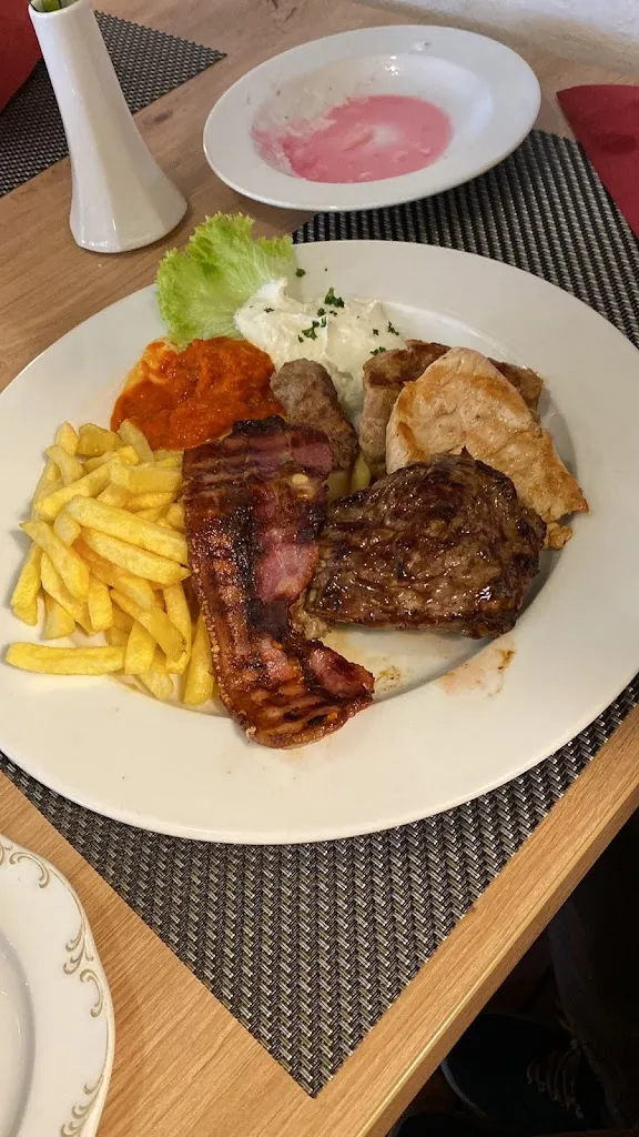 Kojin_Wolf_Hotel-Restaurant Zur Post_Kleve_reseña