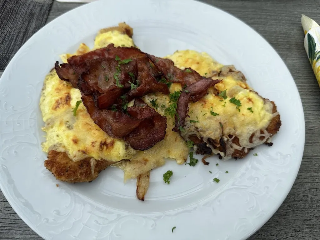 G.J. Ravenswaaij_Restaurant Haus Hünnekes_Kranenburg_review