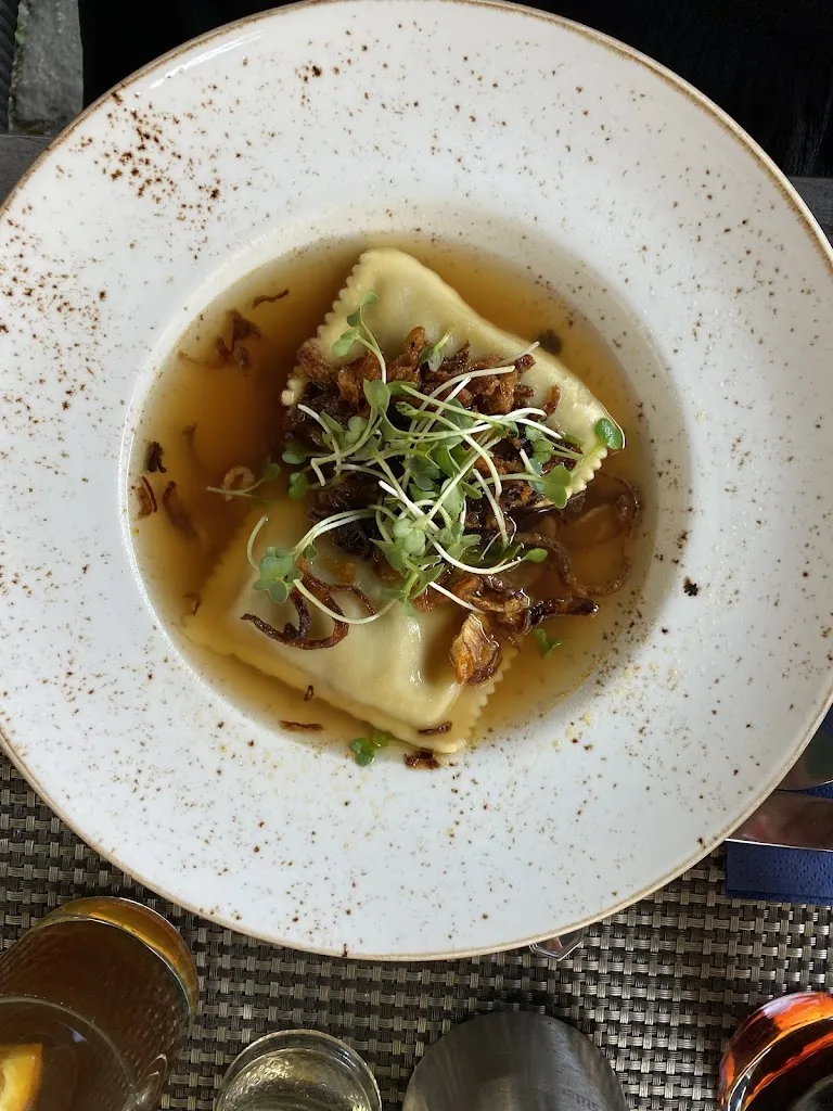 Christine Peral_Restaurant am Hexenturm_Lech_review