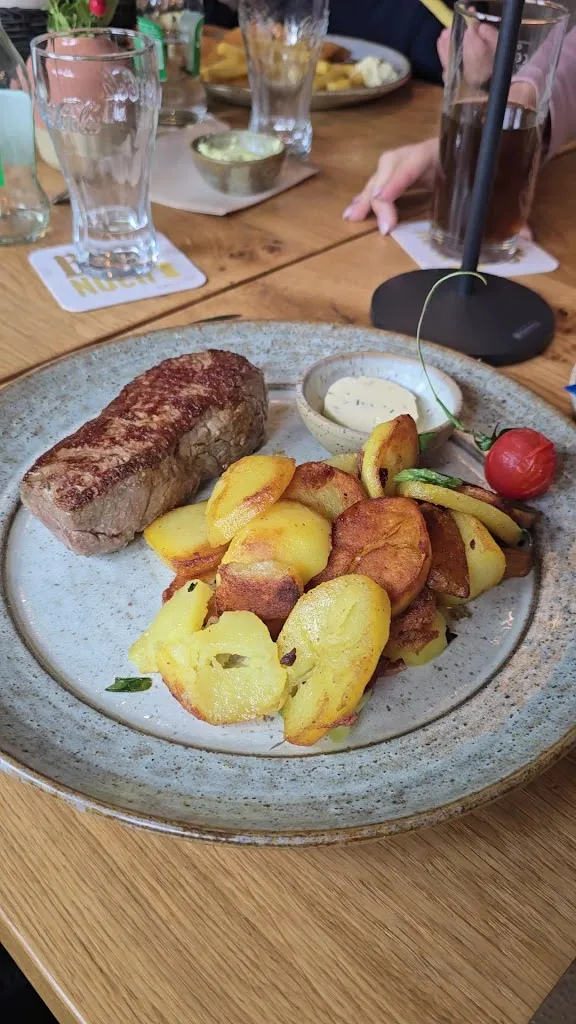 Restaurant Porat - Kroatische & Internationale Küche_Königswinter_slider_image_2