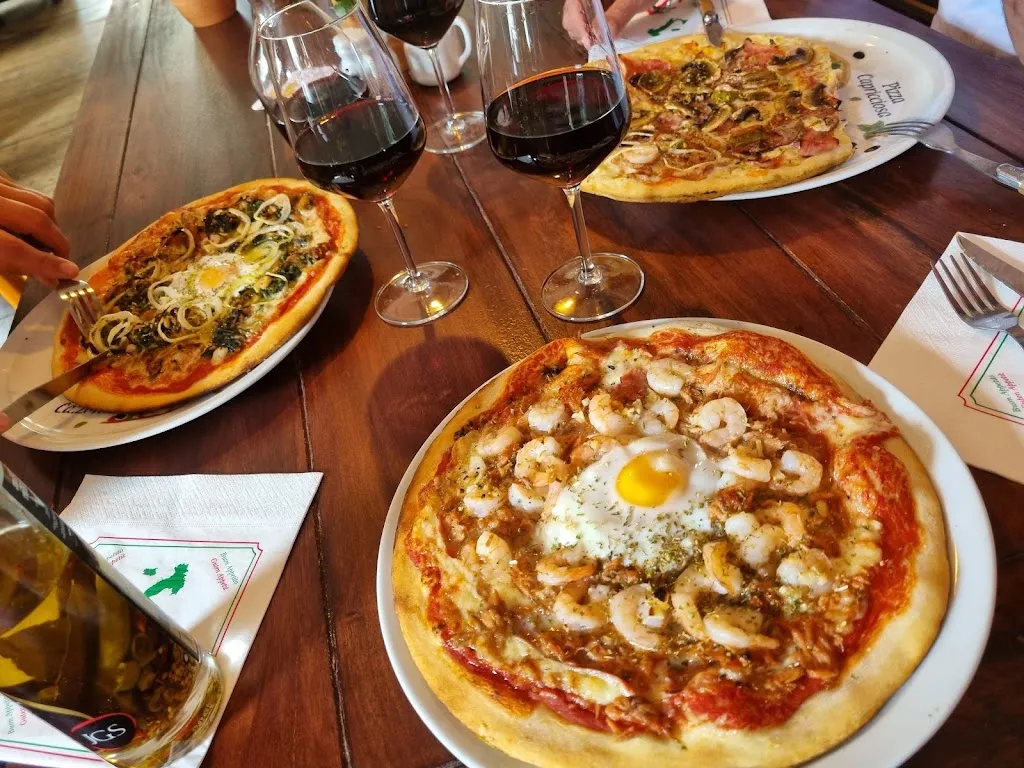 Gaststätte / Restaurant / Pizzeria La Fontanella ( Ehemalige Am Alten Brunnen )_Königswinter_slider_image_3