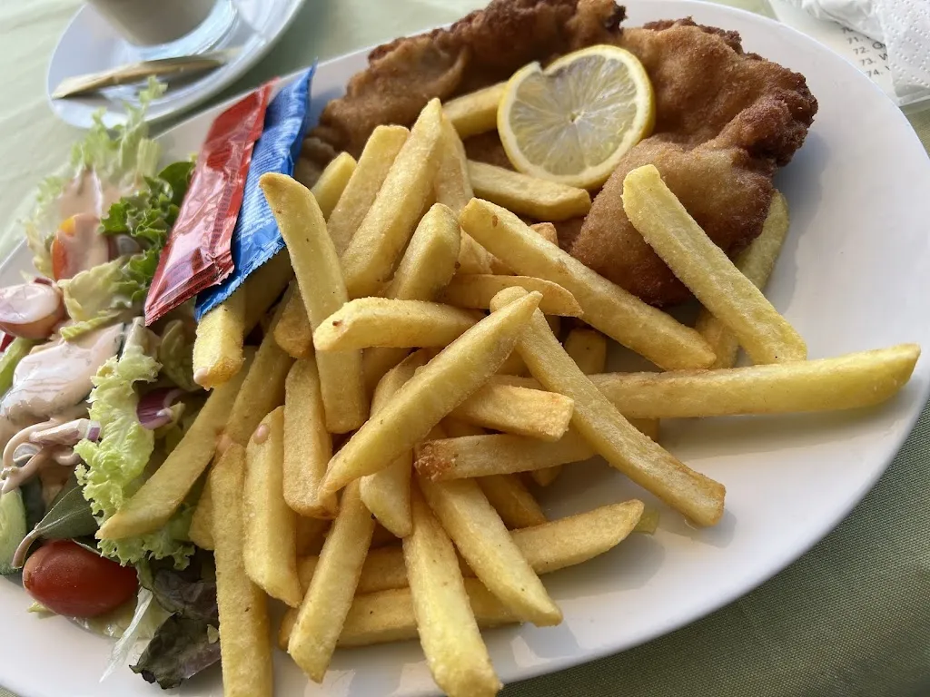 Bistro Cafe Rheinufer_Königswinter_slider_image_2