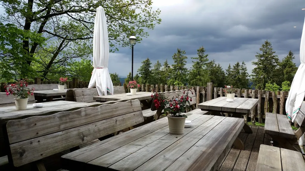 Raststätte Zum Kindelsberg_Kreuztal_slider_image_1