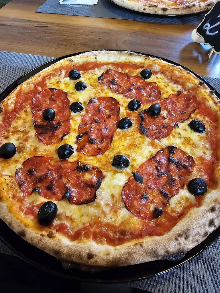 La Taverna Pizzeria_Altensteig_slider_image_3