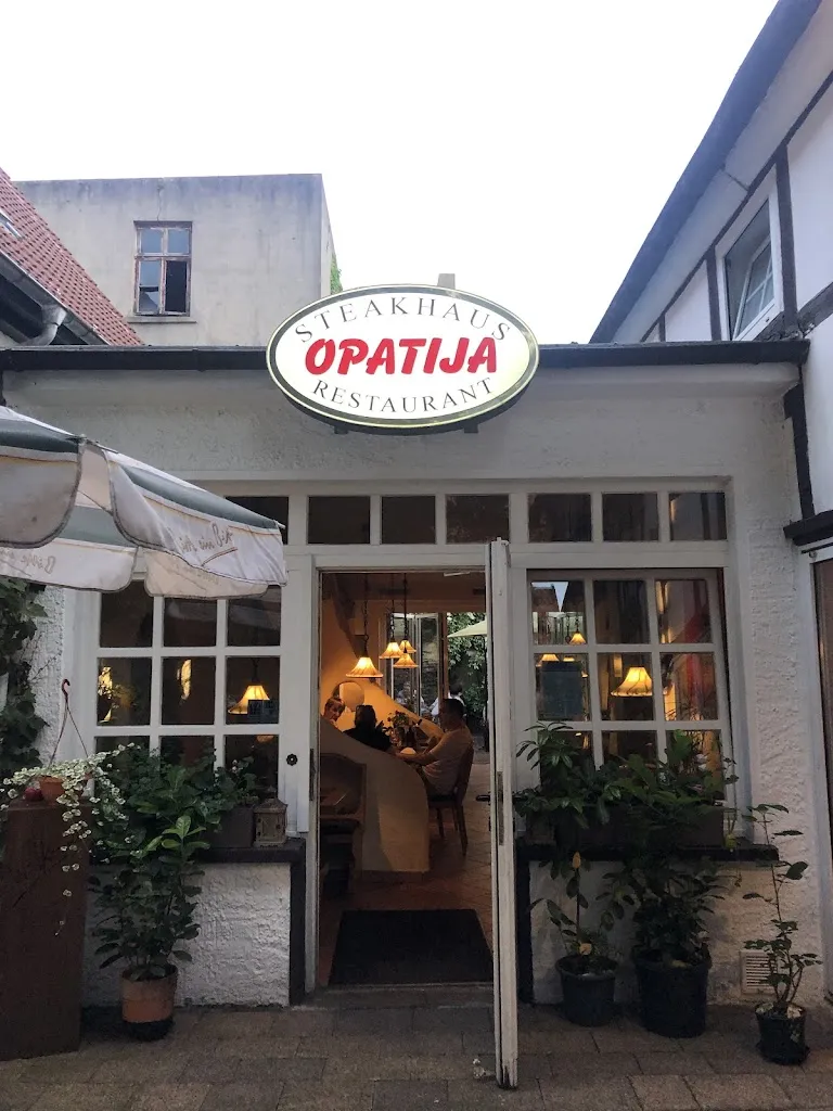 Restaurant Opatija_Lage_slider_image_1