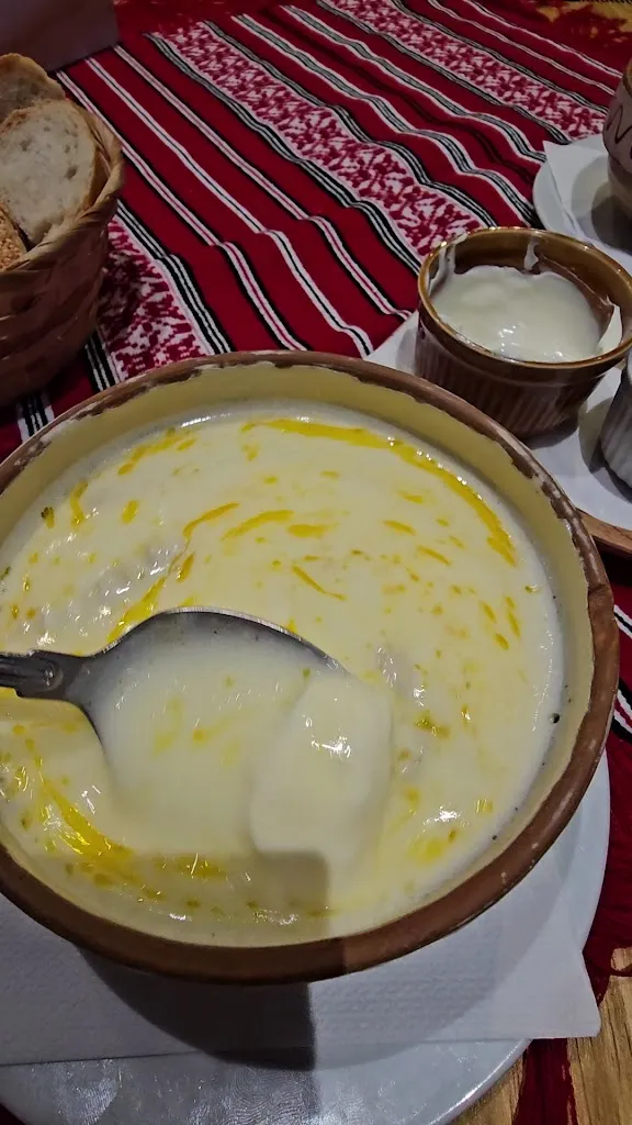 Restaurant Romanesc Krefeld - Bukarest_Krefeld_slider_image_1