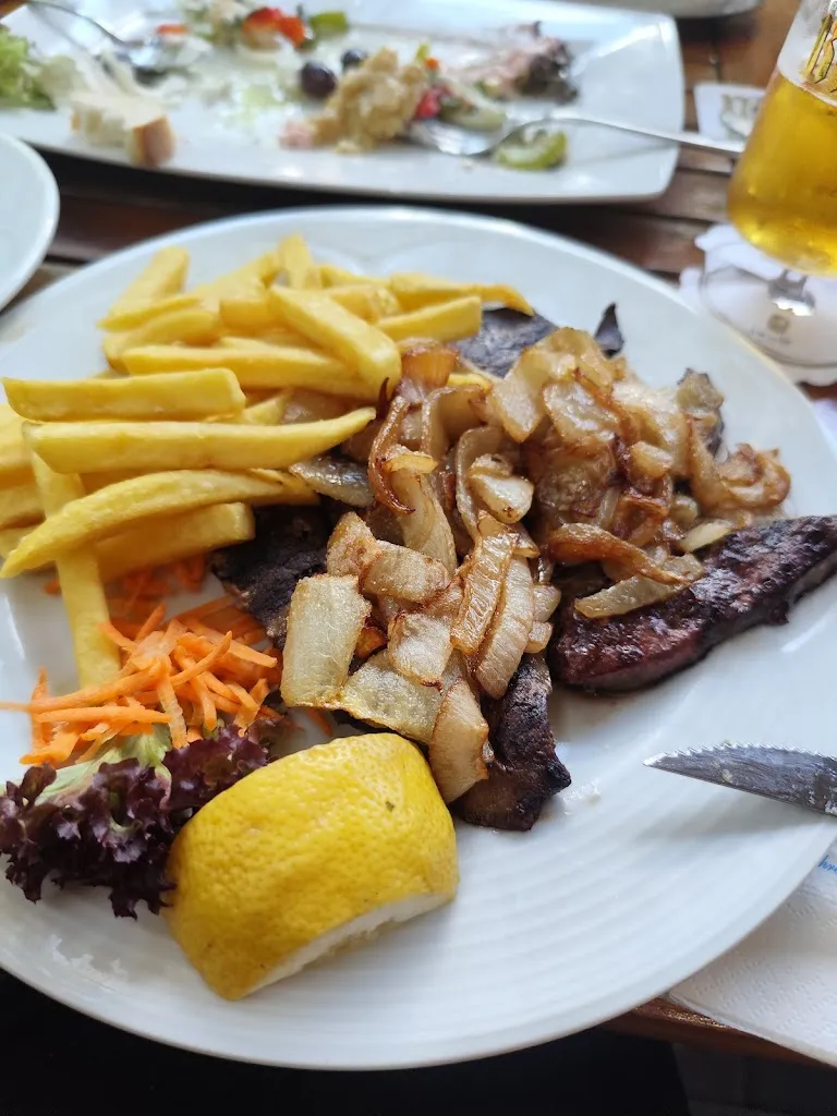 Restaurant Poseidon_Krefeld_slider_image_3