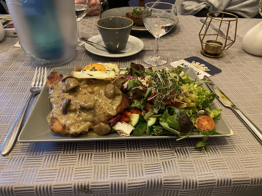 Christian-Philipp Pohl_Mowwe Restaurant & Café_Dortmund_review