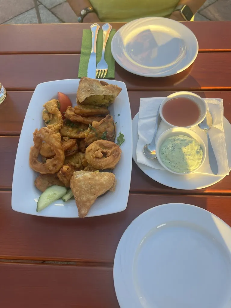 Rudi_Lakshmi indisches restaurant ILMSTUB‘N_Geisenfeld_avis