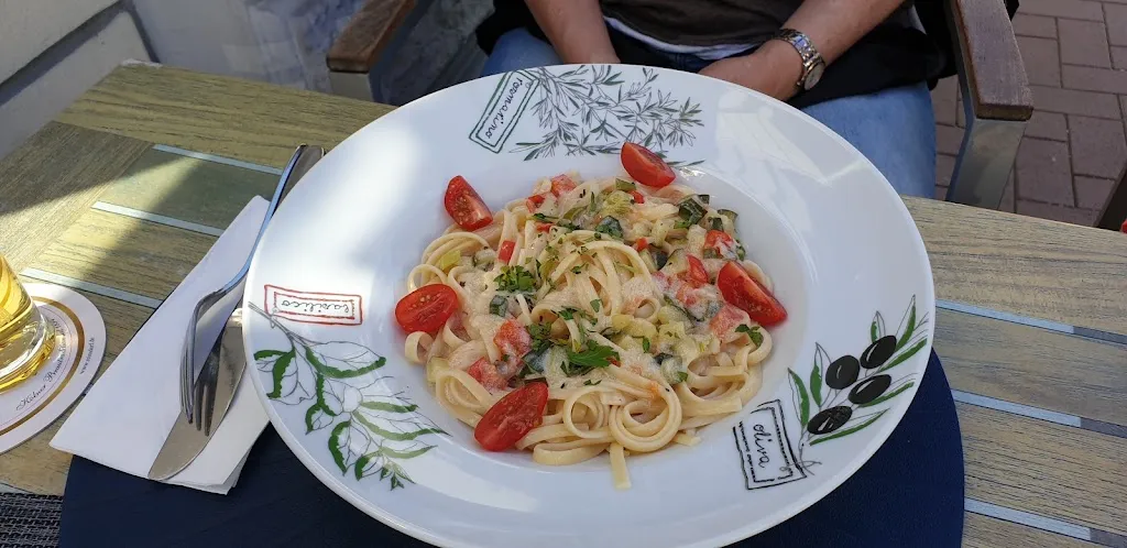 Menu_Bergischer Hof_(Rheinland)_image_7