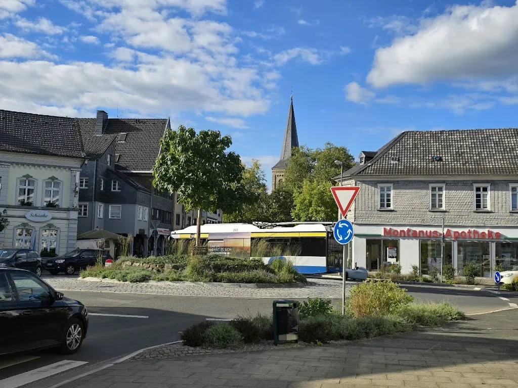 Bergischer Hof_(Rheinland)_slider_image_3