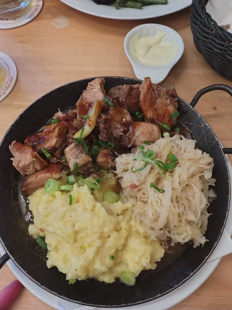 Sven SG_Brauhaus Aloysianum_(Rheinland)_review