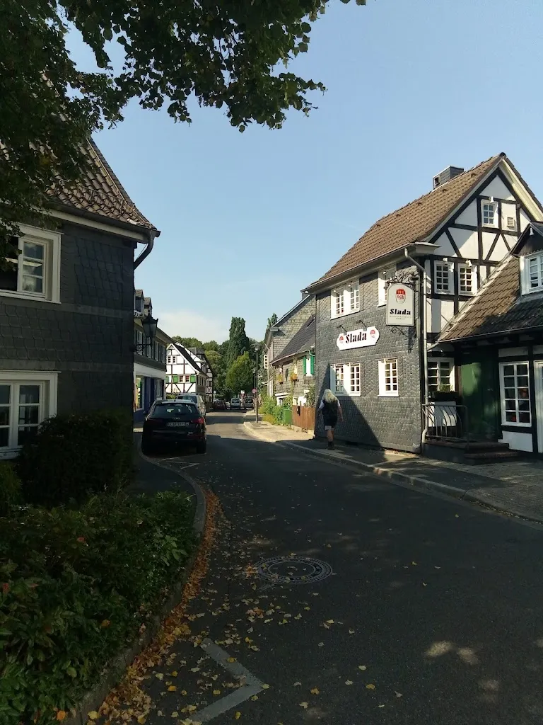 Slada_(Rheinland)_slider_image_3