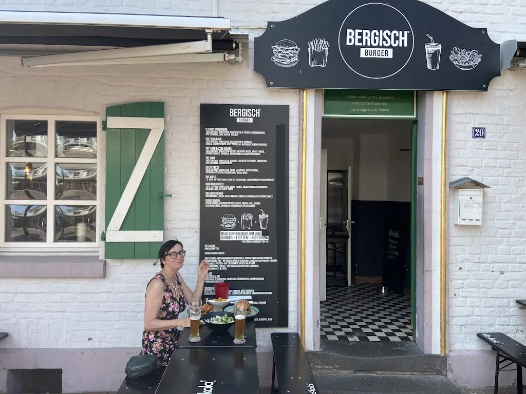 Menu_Bergisch Burger_(Rheinland)_image_4