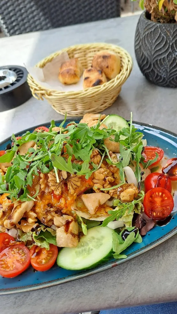 Ilona Theiner_Lippe Lounge Lemgo Inh. Petrit Betaj_Lemgo_review