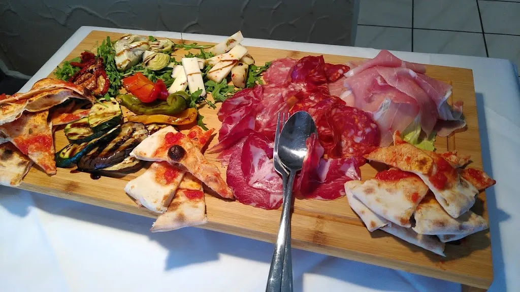 Ristorante La famiglia Rossano_Lemgo_slider_image_2