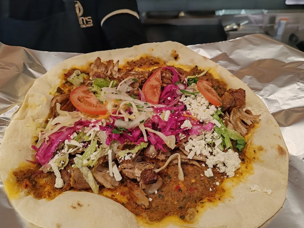 EWIN'S KEBAP UND PIZZA HAUS_Geisenfeld_slider_image_3