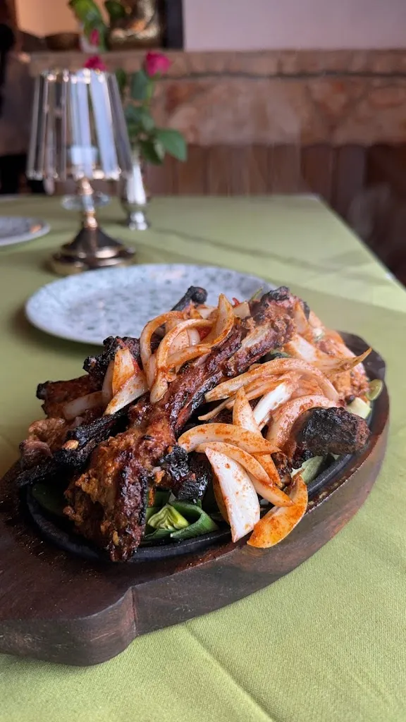 Weavetex fab_Taj Palace_Altlußheim_reseña