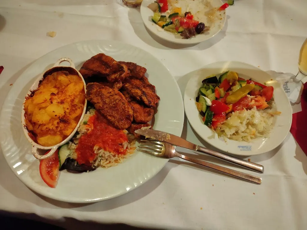 Gasthaus Waldhecker restaurant in Oerlinghausen