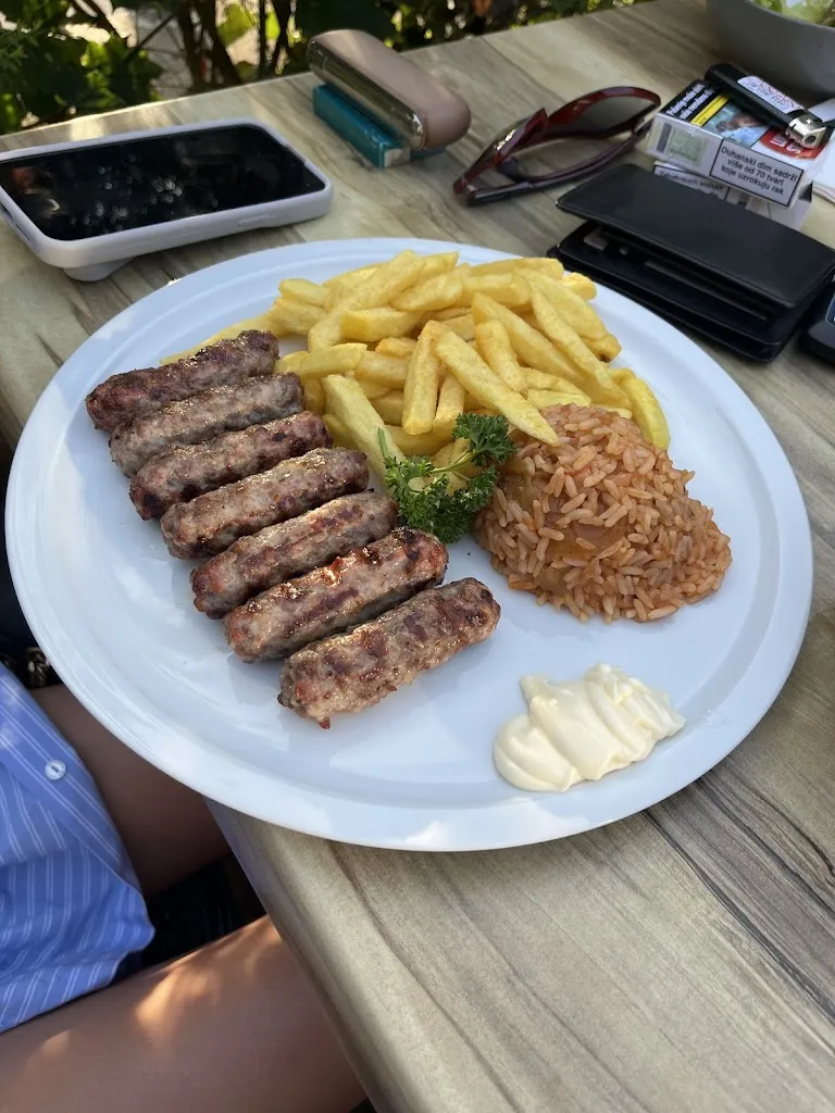 Miros Restaurant Steakhaus Hotel__slider_image_2